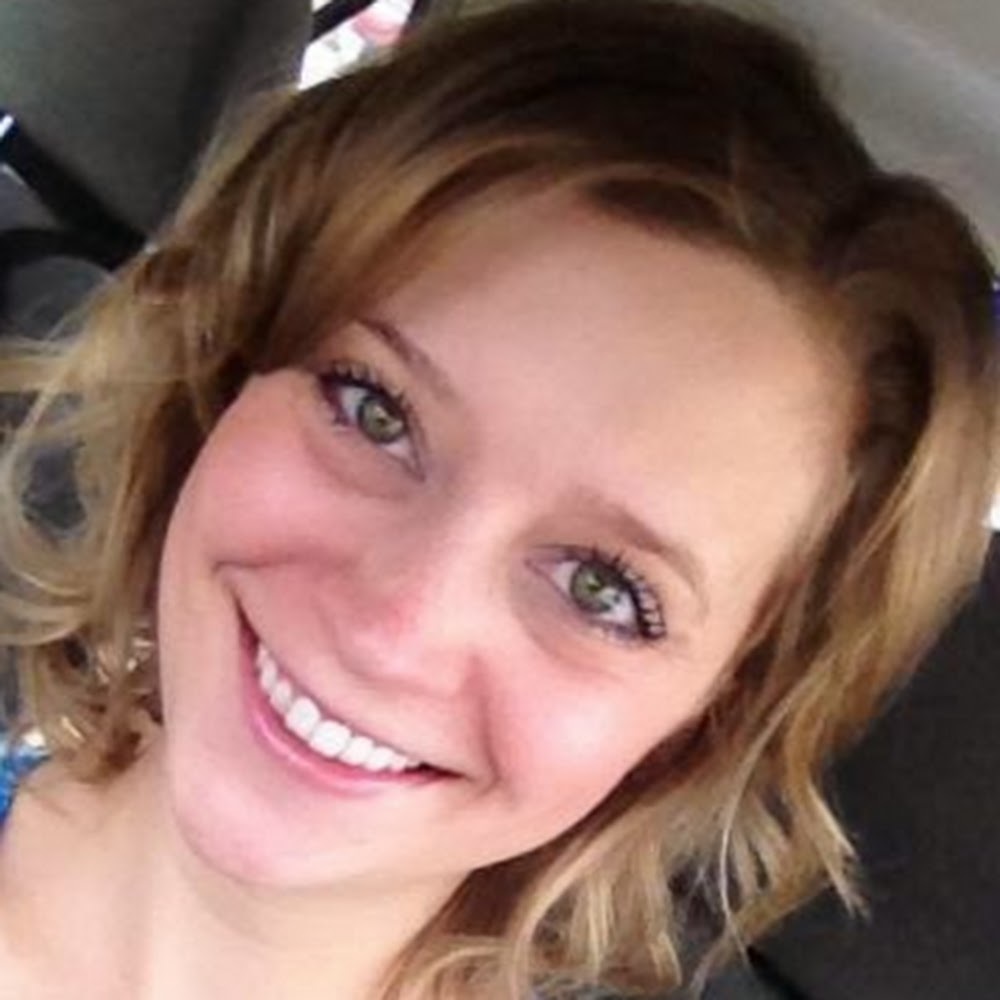 Meet your Posher, Lynee